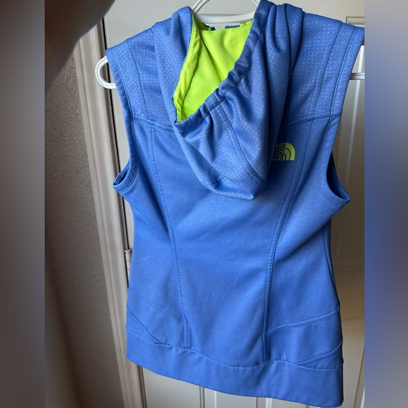 The North Face Vest (S) - Picture 2 of 5